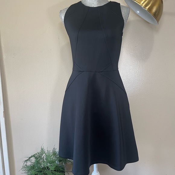 TED BAKER- Iconic Neoprene Skater Dress-BLACK - Picture 2 of 10